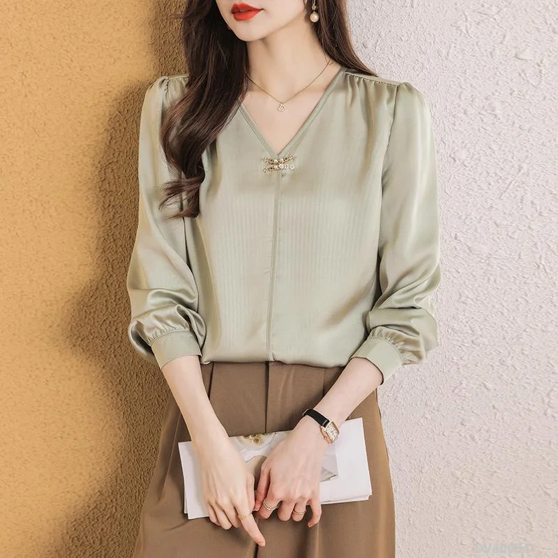 Woman Fashion Shirt DV40034